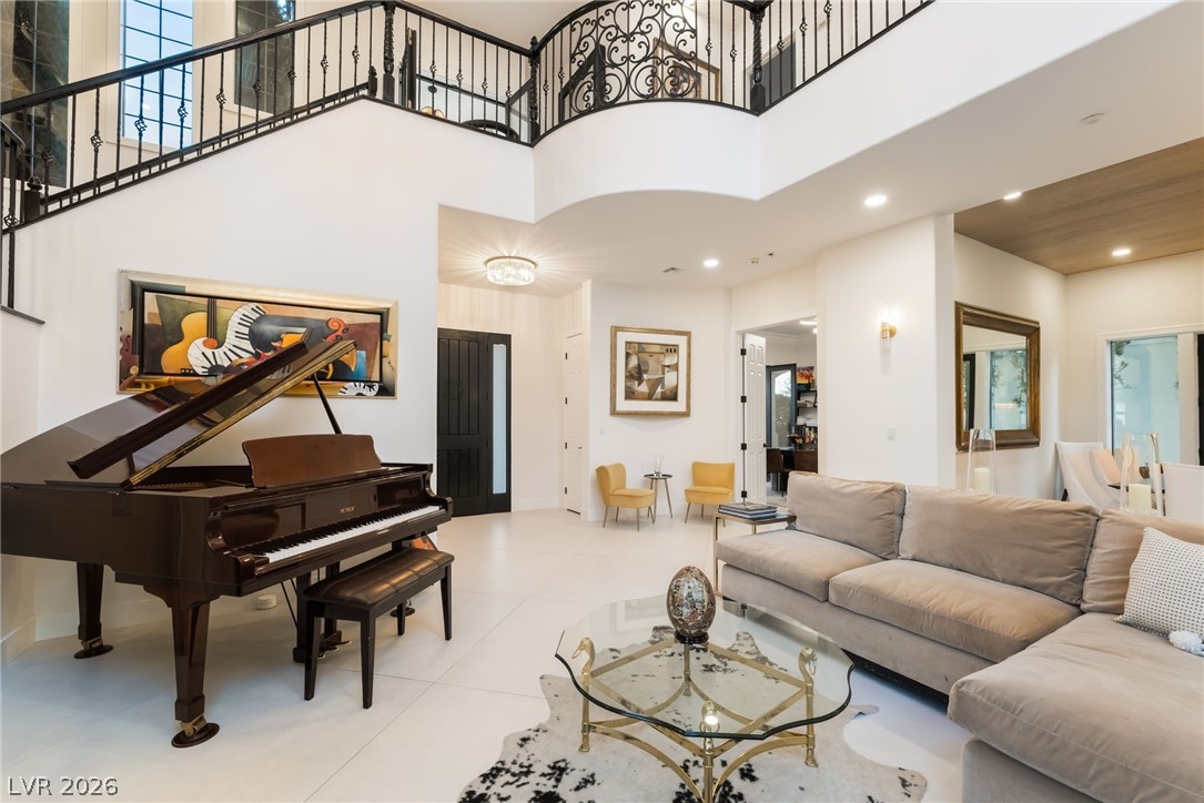 9736 Verlaine Court Las Vegas NV 89145