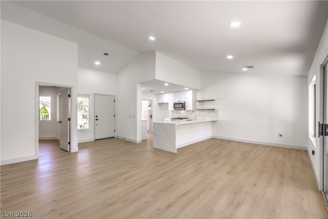 9021 Faircrest Drive Las Vegas NV 89134