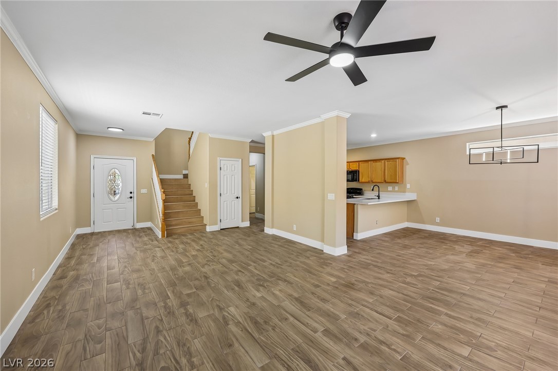 8723 Evan Lilas Street Las Vegas NV 89148