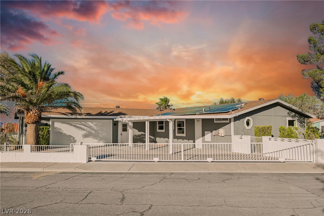 529 Amethyst Avenue Henderson NV 89015