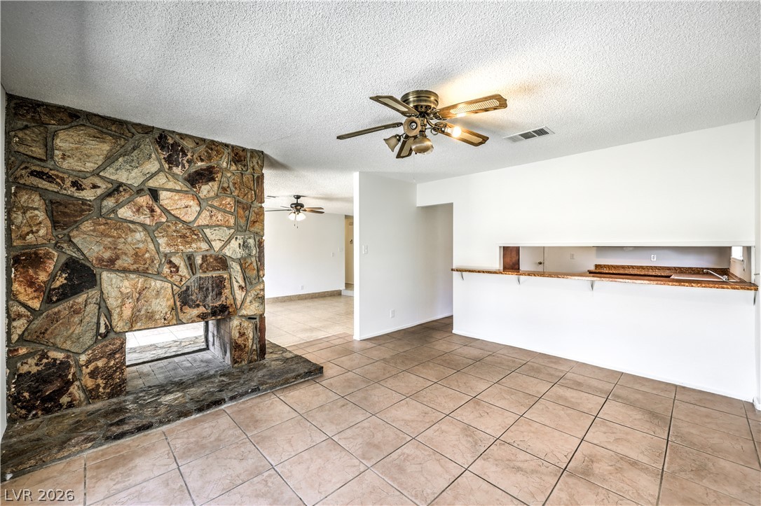 4462 Newton Drive Las Vegas NV 89121