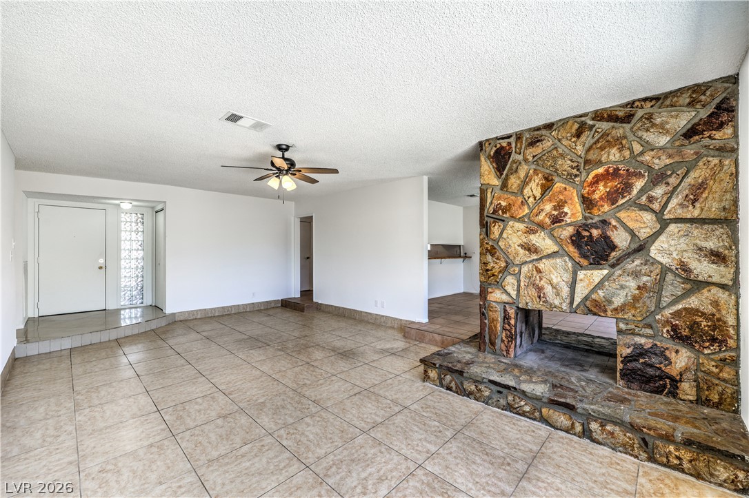 4462 Newton Drive Las Vegas NV 89121