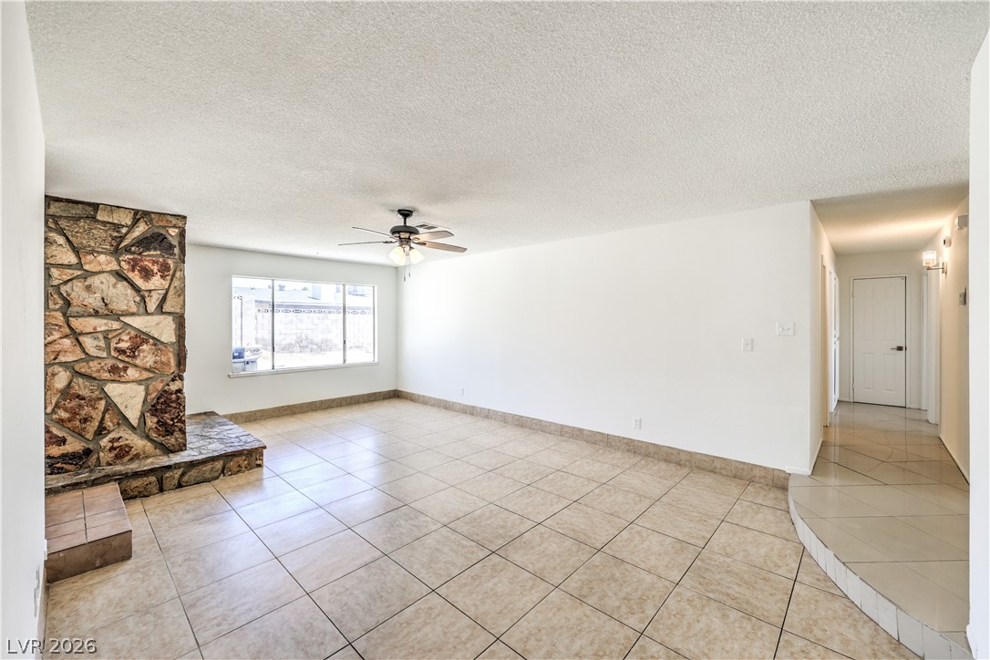 4462 Newton Drive Las Vegas NV 89121