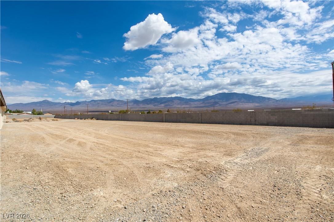 3871 North Mayfield Ranch Road Pahrump NV 89060