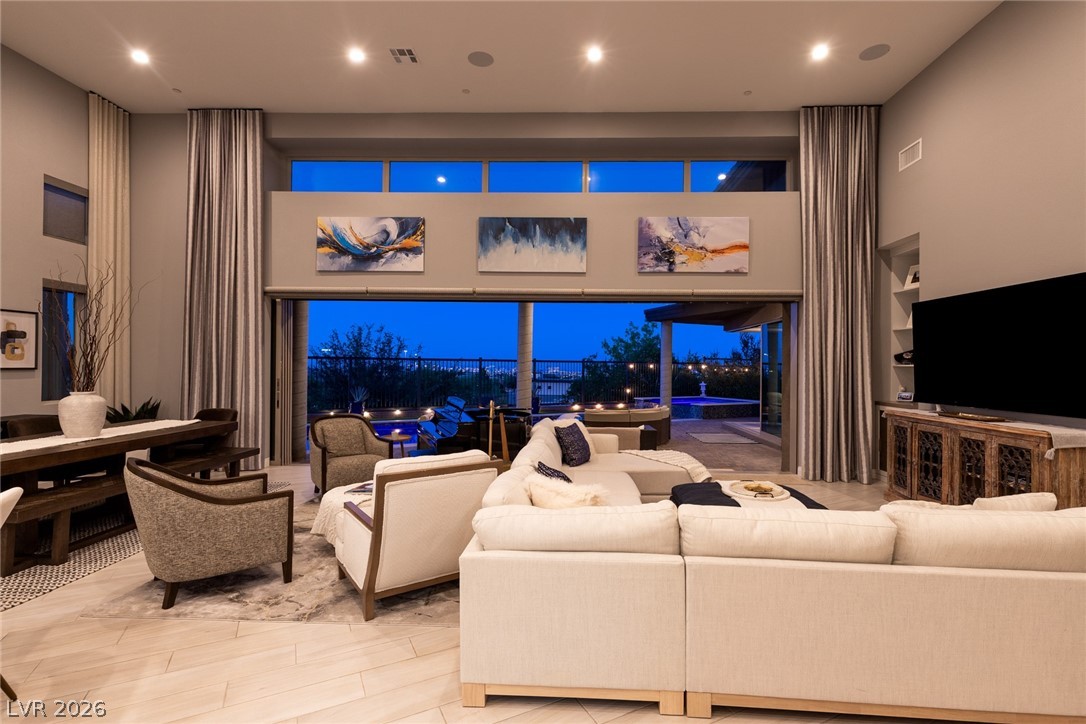 6014 Willow Ridge Court Las Vegas NV 89135