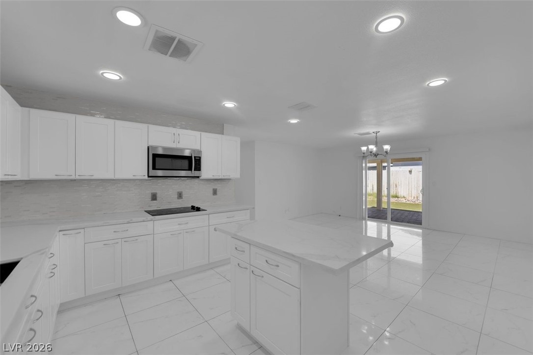 5856 Thurgood Avenue Las Vegas NV 89122