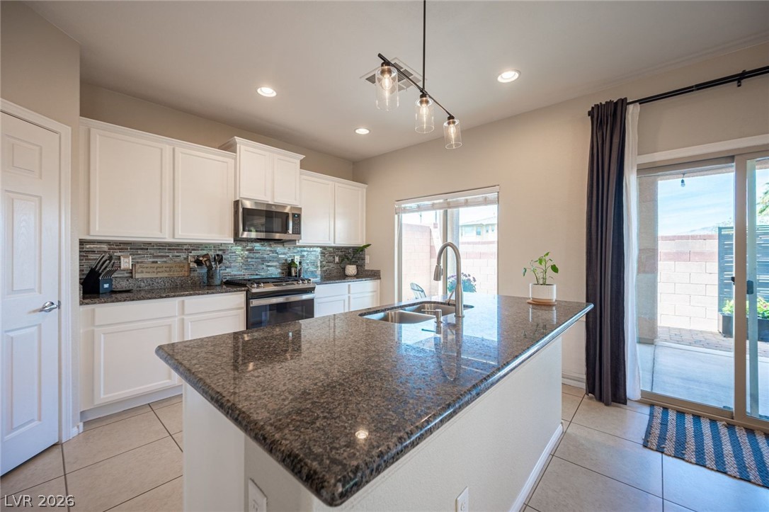 9226 Apollo Heights Avenue Las Vegas NV 89149
