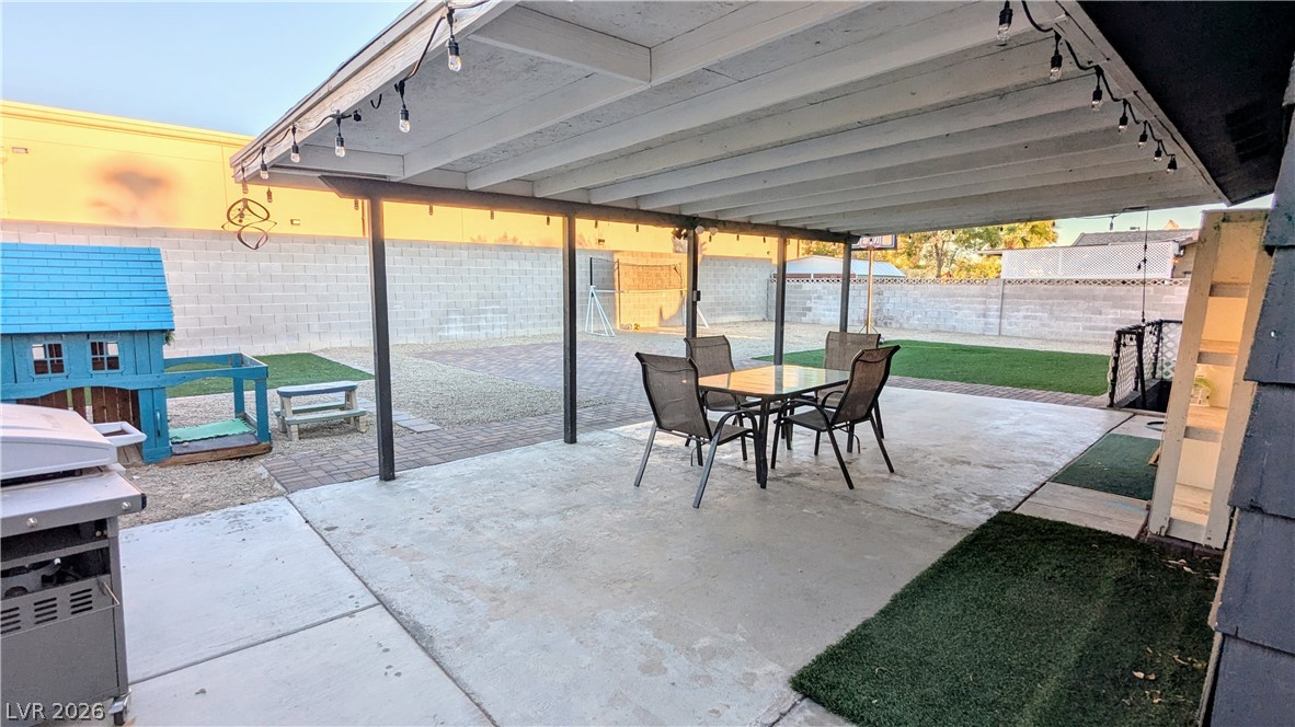 813 Cline Street Las Vegas NV 89145