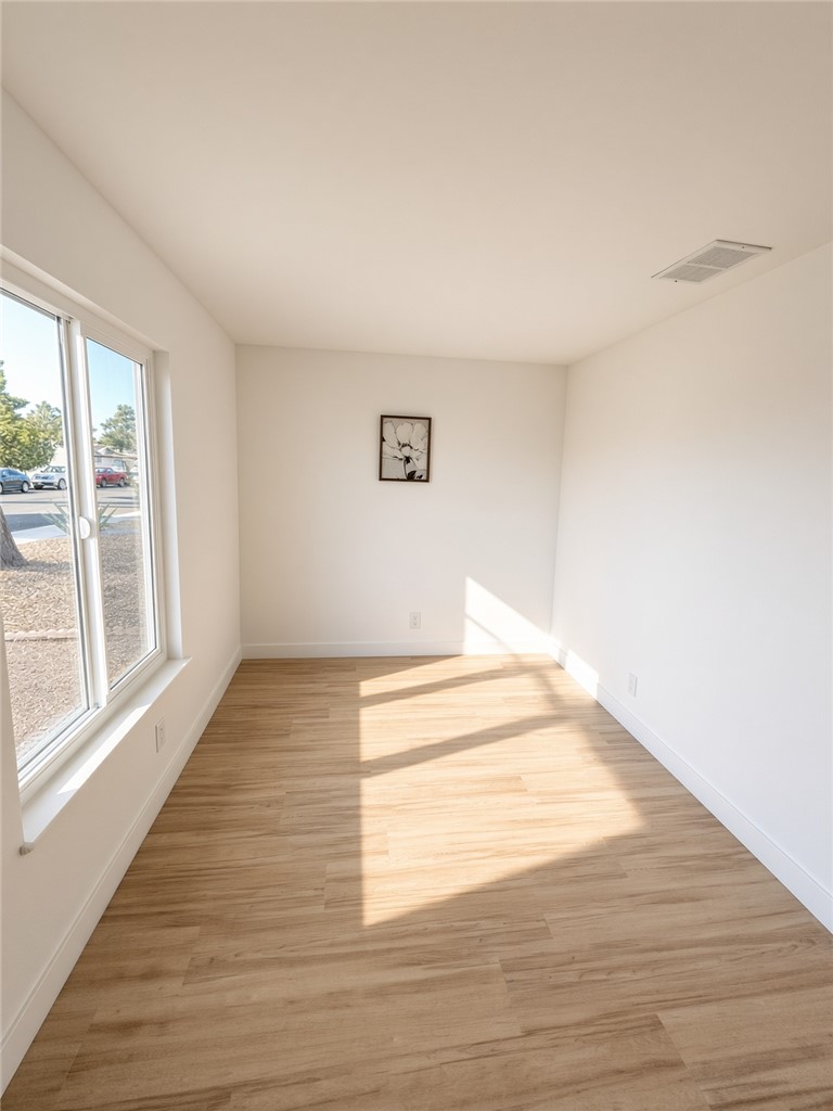 864 Parkhurst Street Las Vegas NV 89110