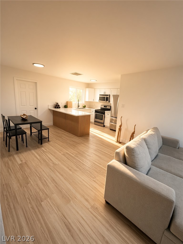 864 Parkhurst Street Las Vegas NV 89110