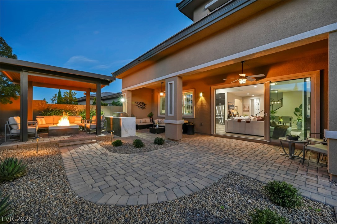 12390 Tudor Arch Drive Las Vegas NV 89138
