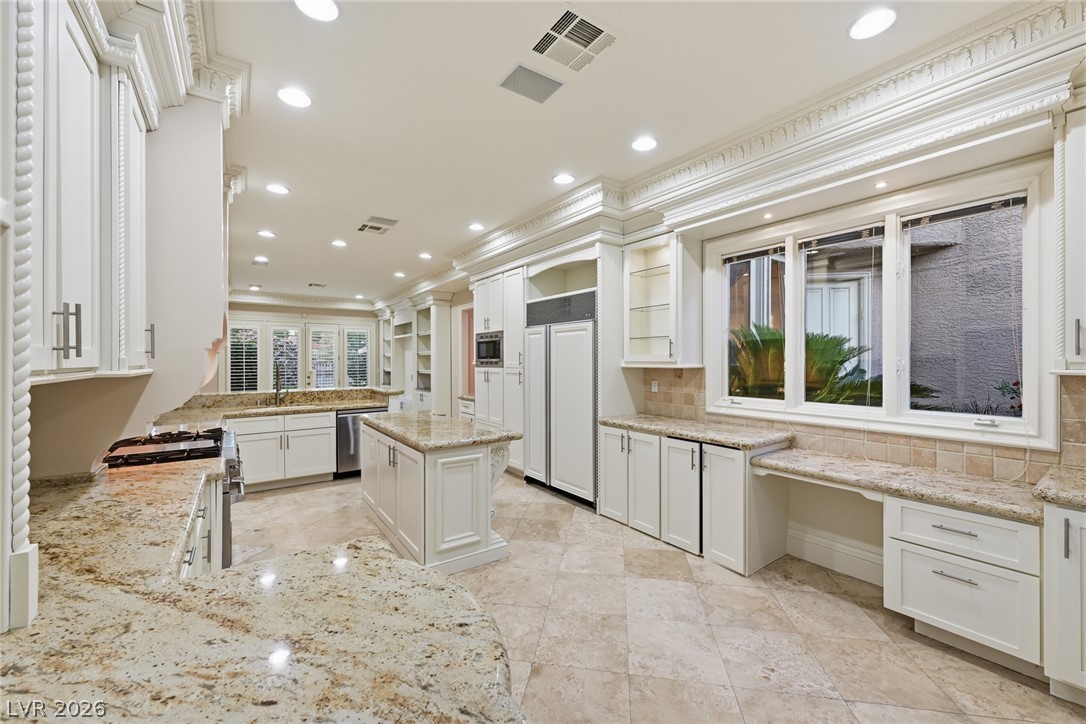 7980 Castle Pines Avenue Las Vegas NV 89113