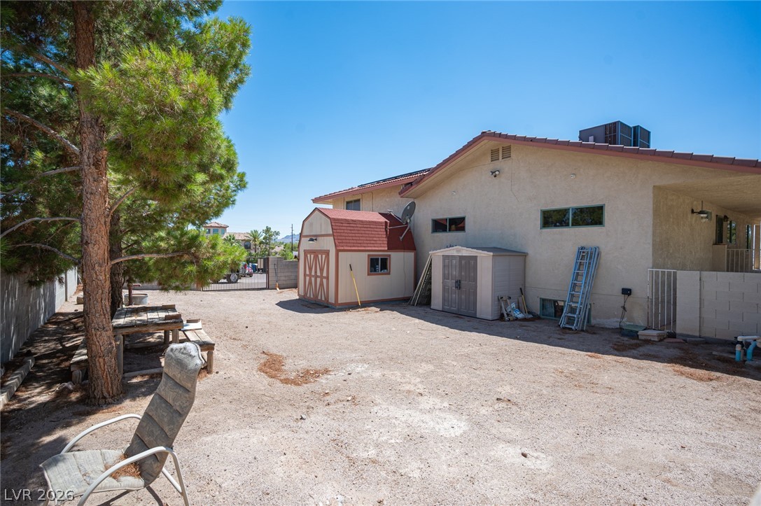 1106 East Athens Avenue Henderson NV 89015