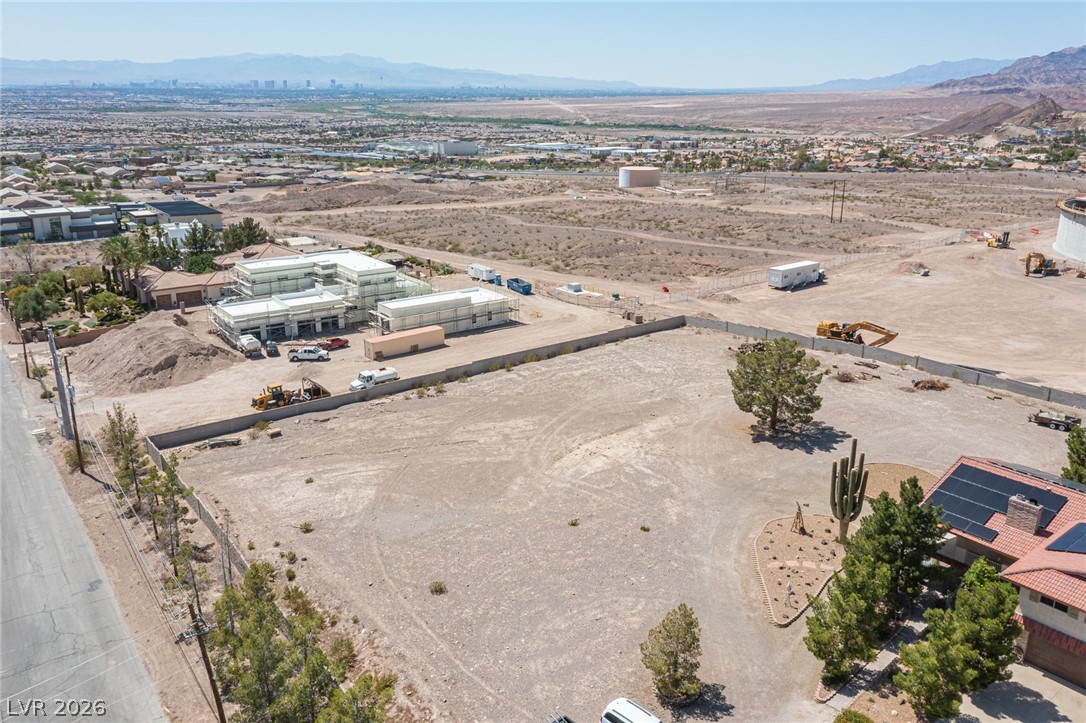 1106 East Athens Avenue Henderson NV 89015
