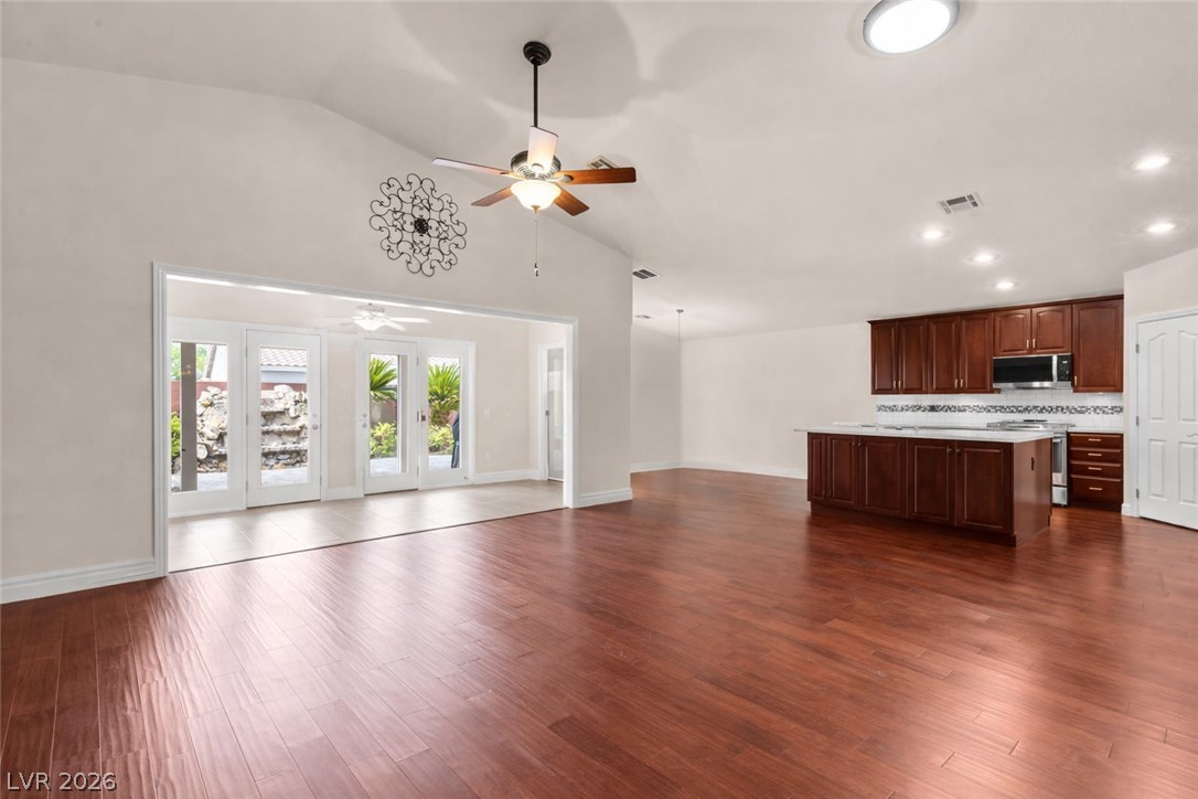 8769 Frasure Falls Avenue Las Vegas NV 89178