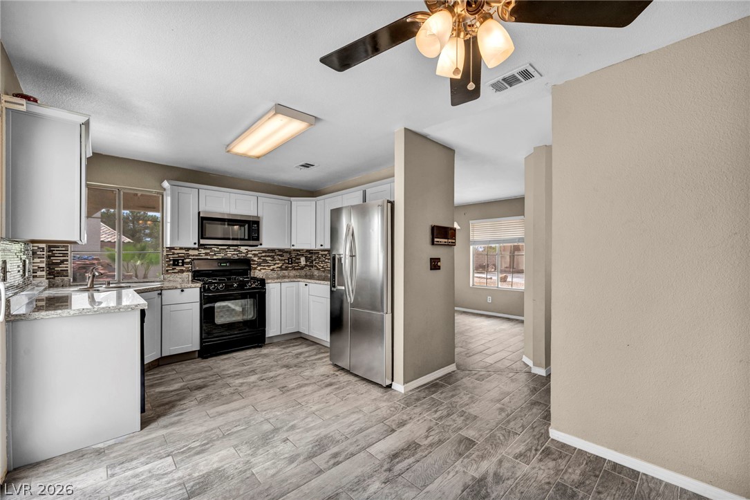 8601 Freeport Lane Las Vegas NV 89117