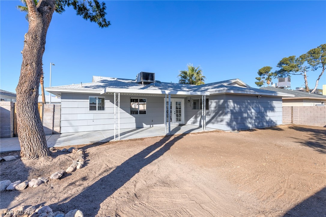 1009 Alan Shepard Street Las Vegas NV 89145