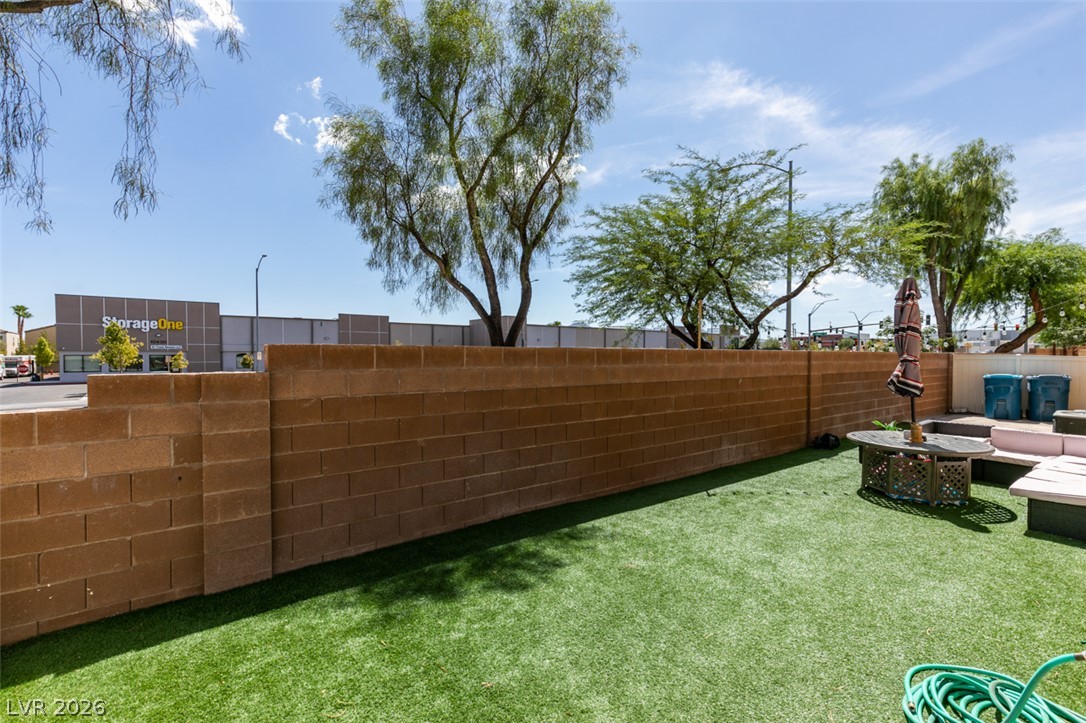 10442 Lady Angela Street Las Vegas NV 89183