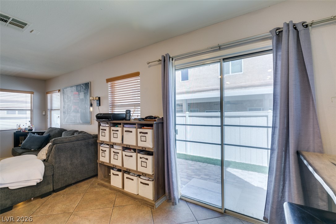 10442 Lady Angela Street Las Vegas NV 89183