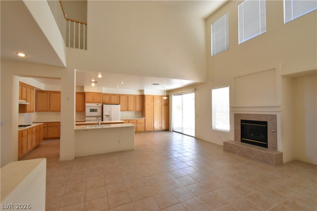 9243 Snow Flower Avenue Las Vegas NV 89147