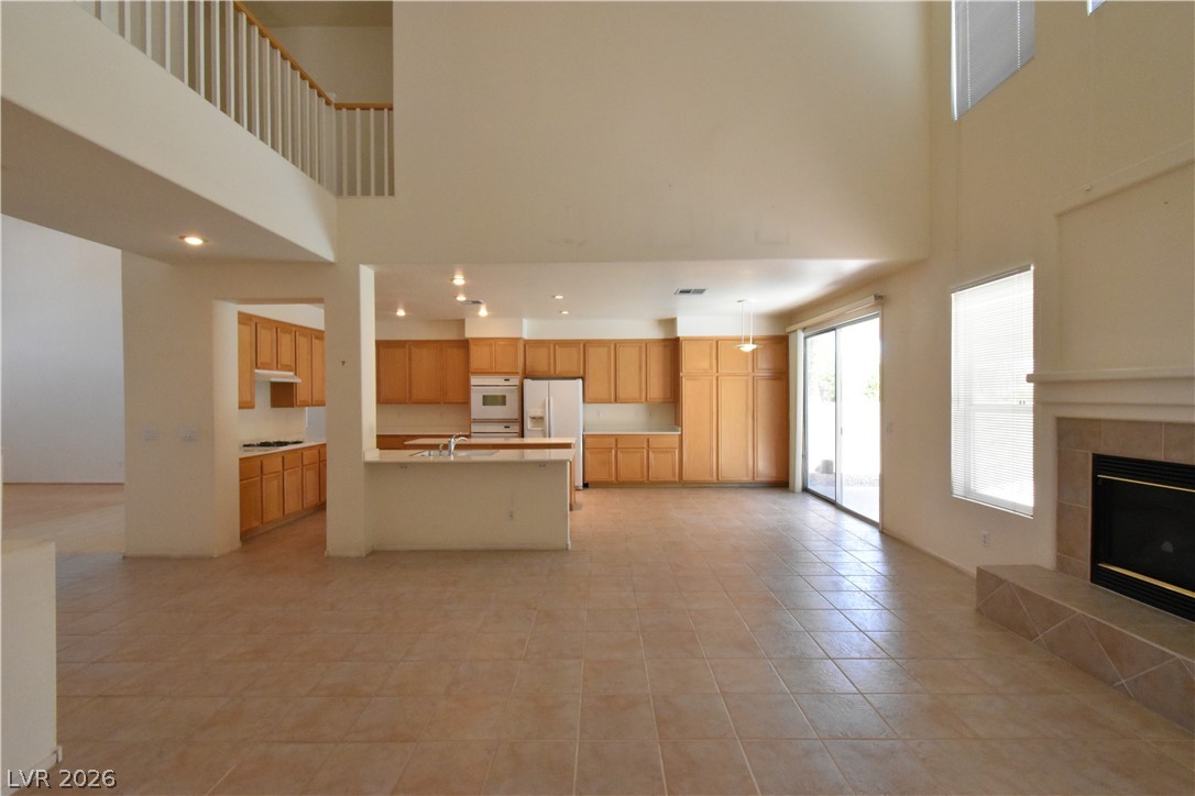 9243 Snow Flower Avenue Las Vegas NV 89147