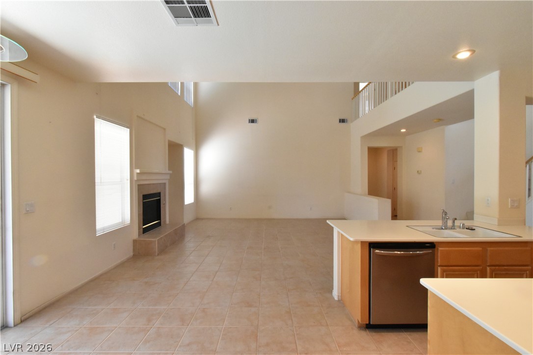 9243 Snow Flower Avenue Las Vegas NV 89147