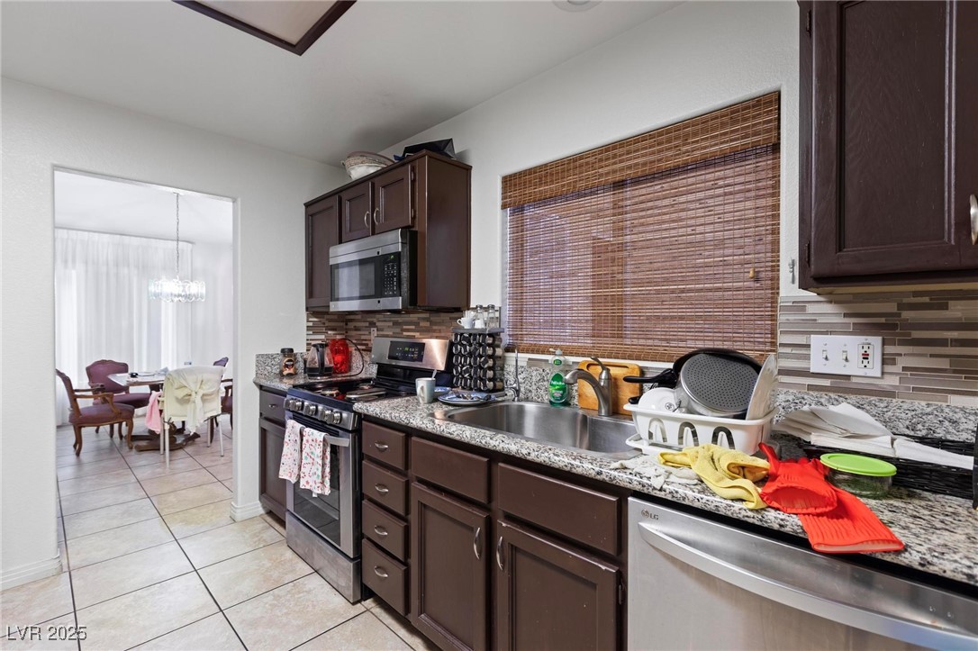 2231 Hallston Street Las Vegas NV 89134