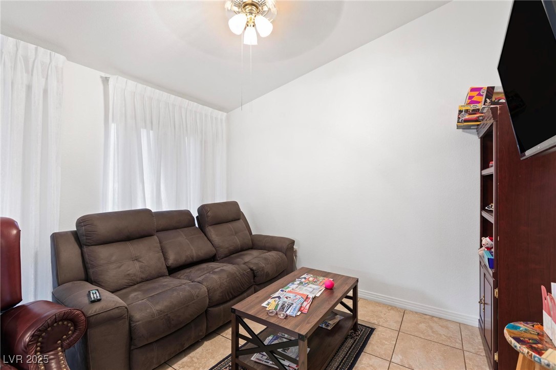 2231 Hallston Street Las Vegas NV 89134