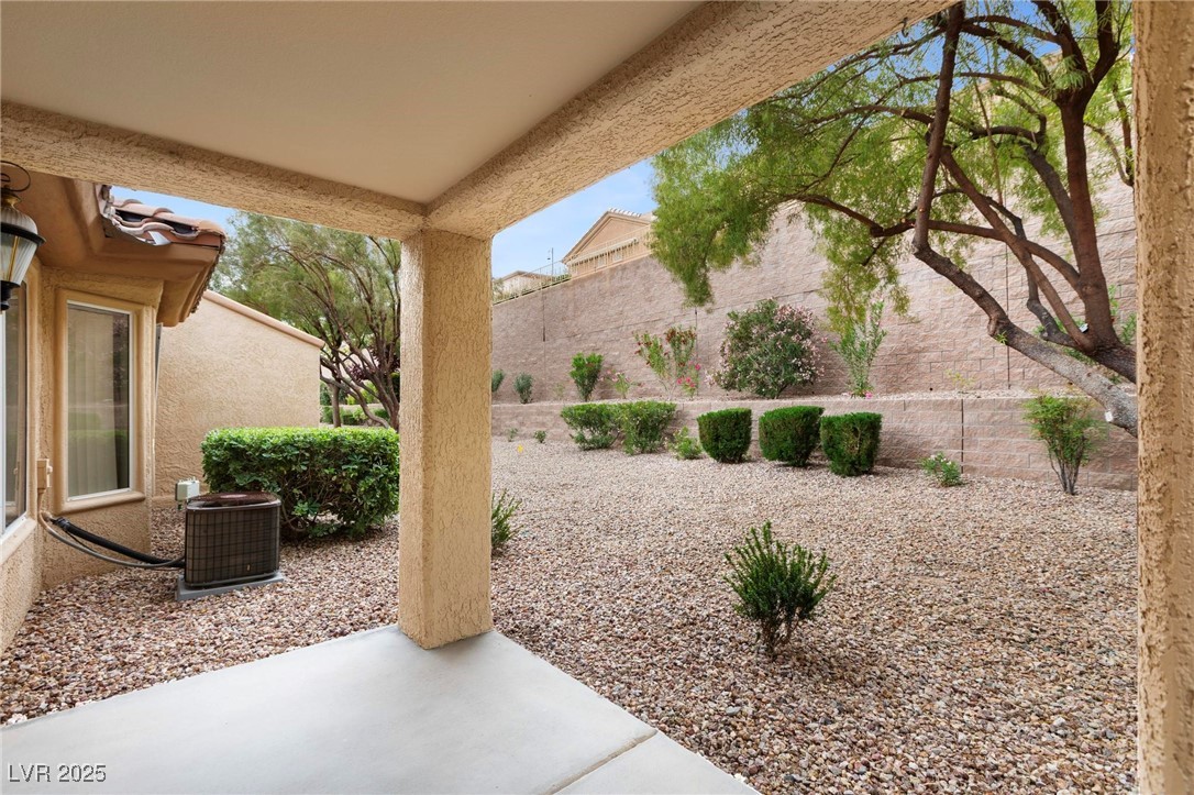 2231 Hallston Street Las Vegas NV 89134