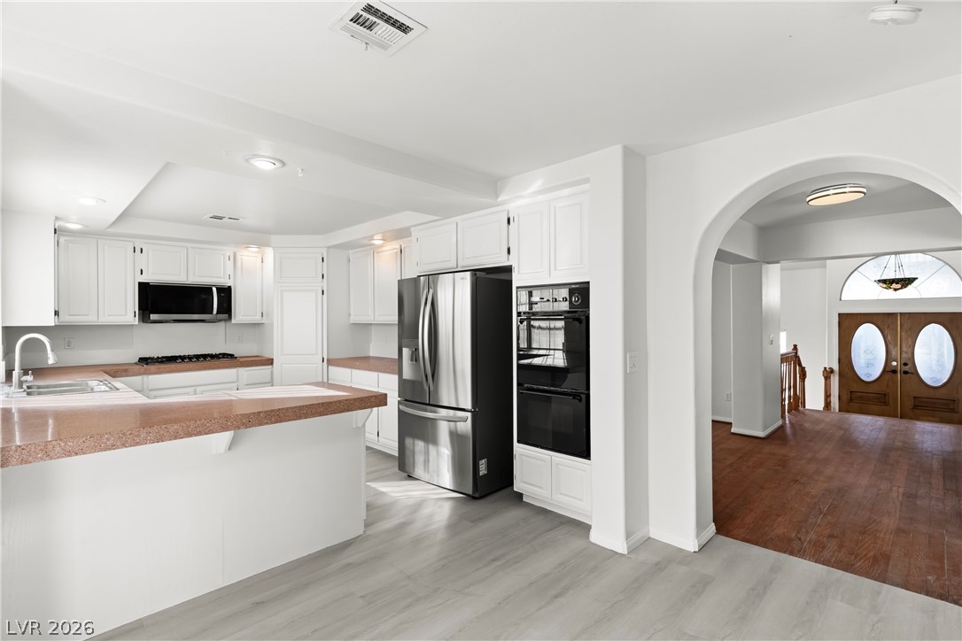 9591 Stoney Creek Drive Las Vegas NV 89117