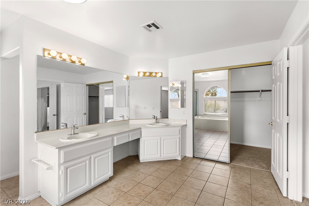 9591 Stoney Creek Drive Las Vegas NV 89117