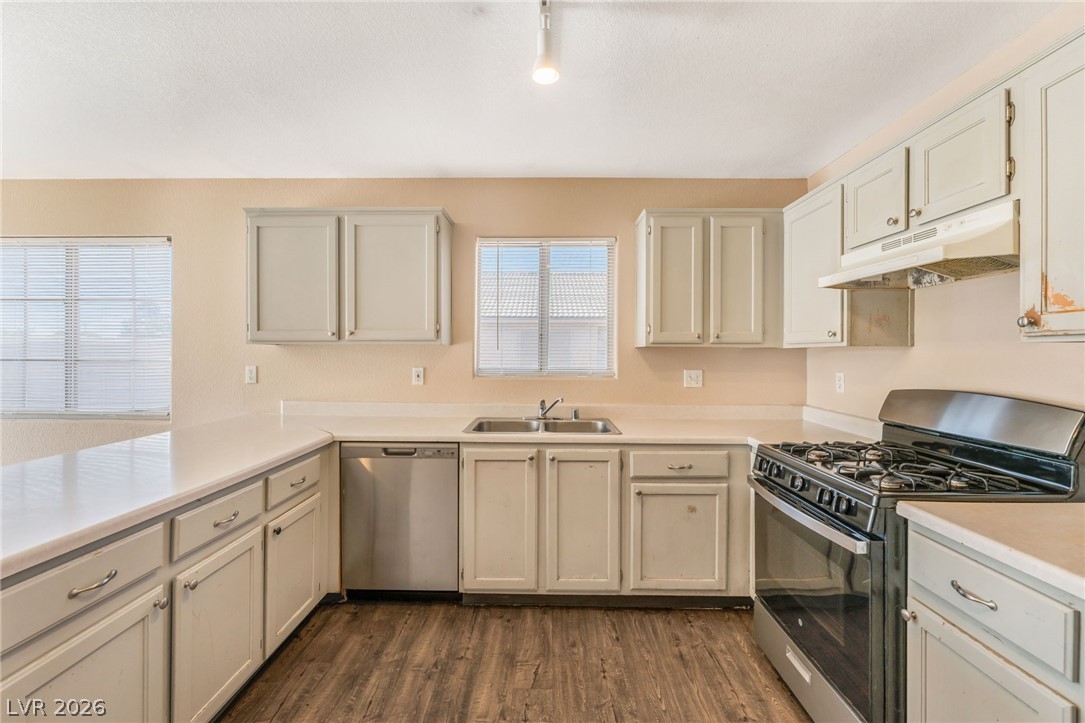 2306 Glastonbury Thorn Street North Las Vegas NV 89032