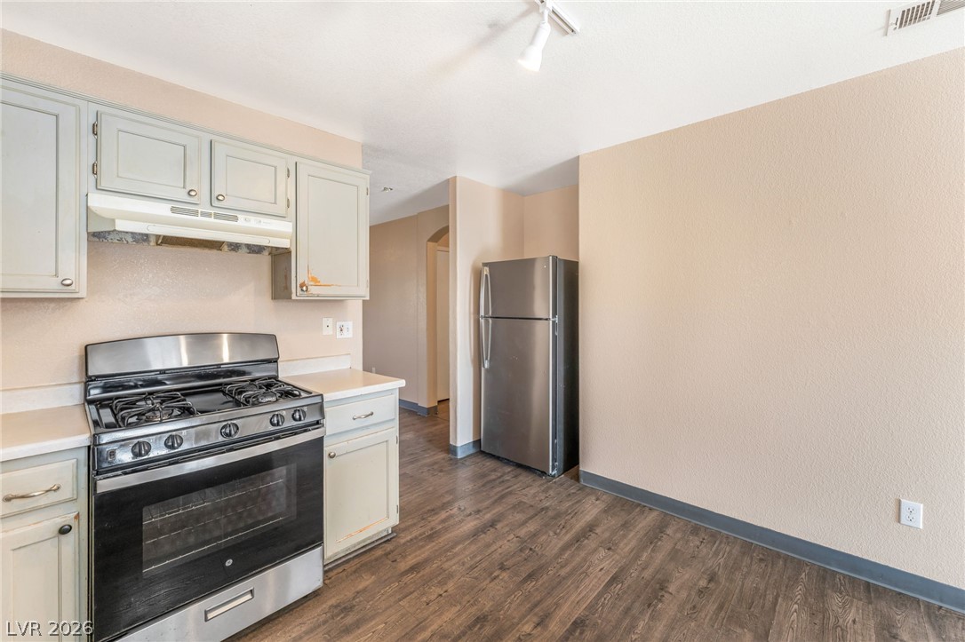 2306 Glastonbury Thorn Street North Las Vegas NV 89032