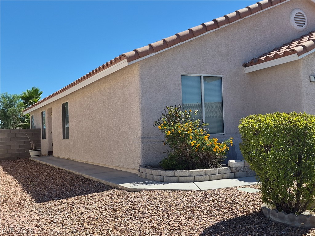 705 West Alecandro Daniel Avenue North Las Vegas NV 89031