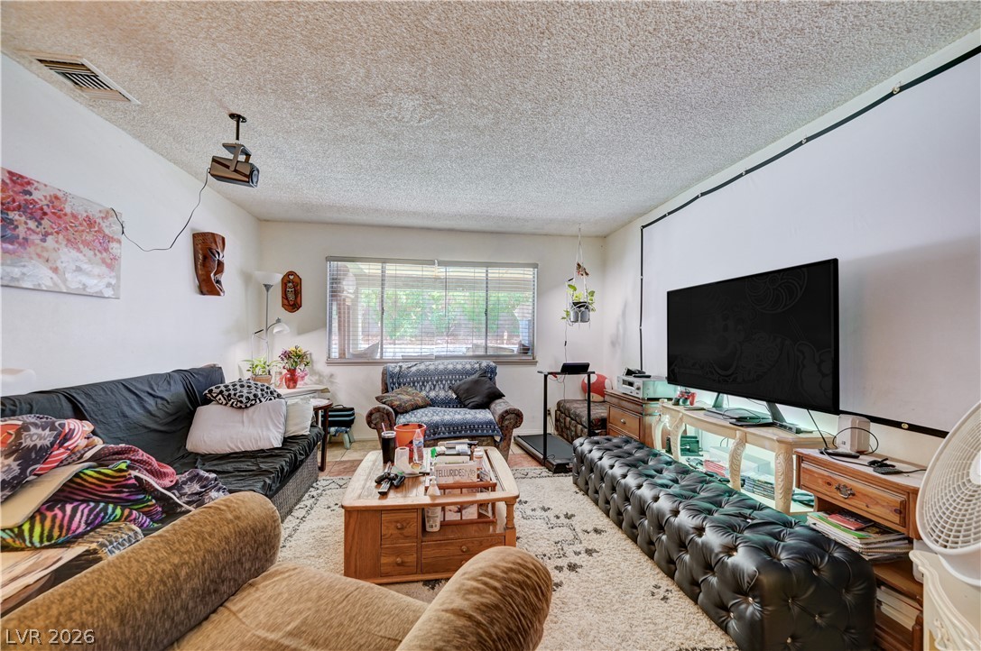 4131 Brighthill Avenue Las Vegas NV 89121