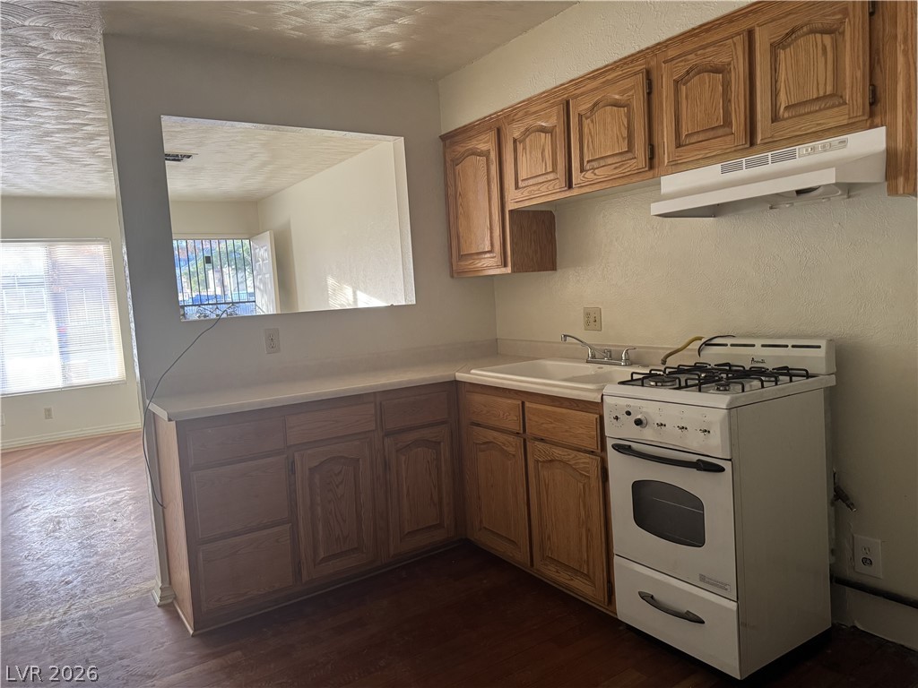 3942 Palos Verdes Street Las Vegas NV 89119