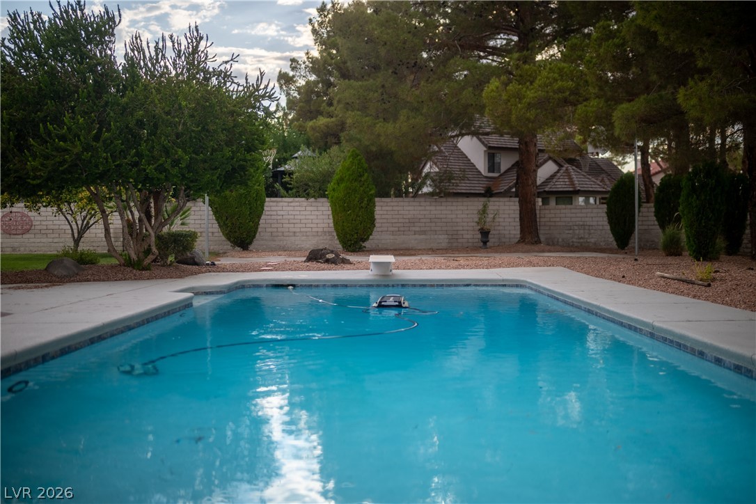 18 Hummingbird Circle Henderson NV 89014