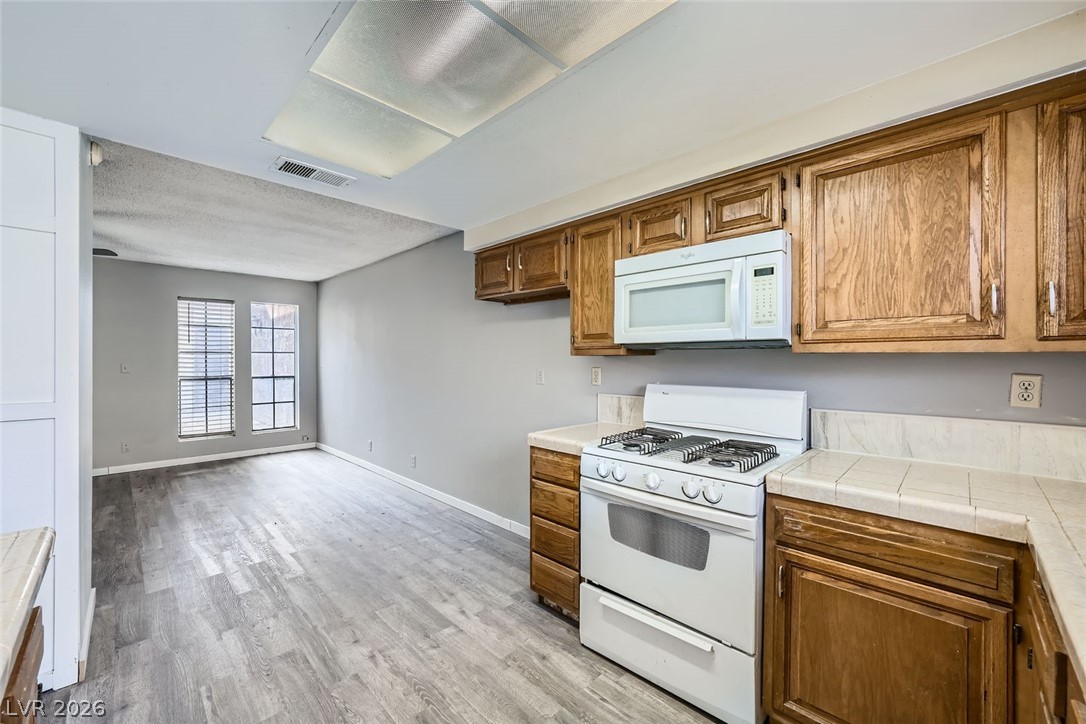 3954 Edgemoor Way Las Vegas NV 89121