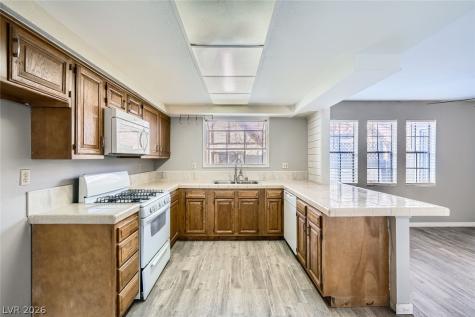 3954 Edgemoor Way Las Vegas NV 89121