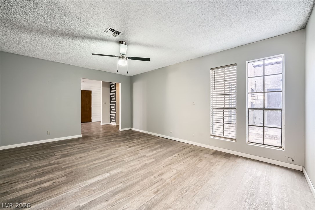 3954 Edgemoor Way Las Vegas NV 89121