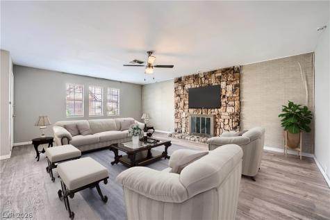 3954 Edgemoor Way Las Vegas NV 89121