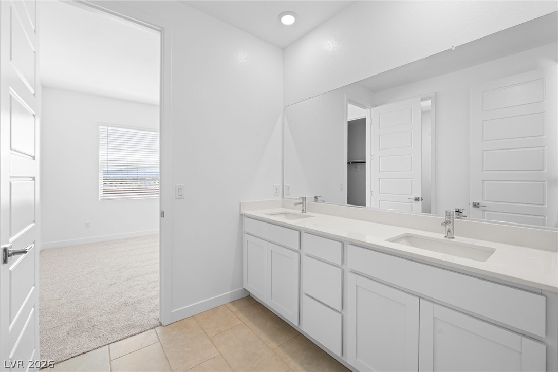 9992 Decano Ridge Street Las Vegas NV 89141
