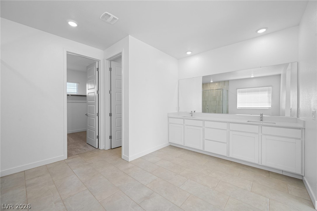 9992 Decano Ridge Street Las Vegas NV 89141
