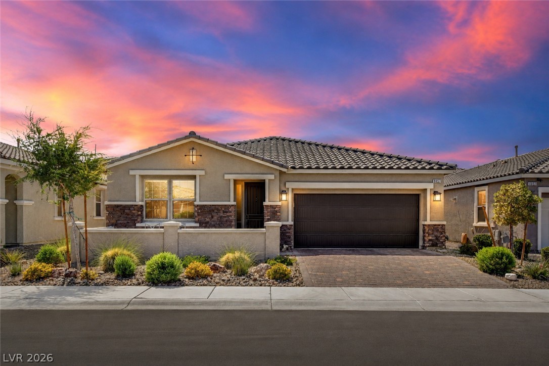 8057 Eve Rock Street Las Vegas NV 89166