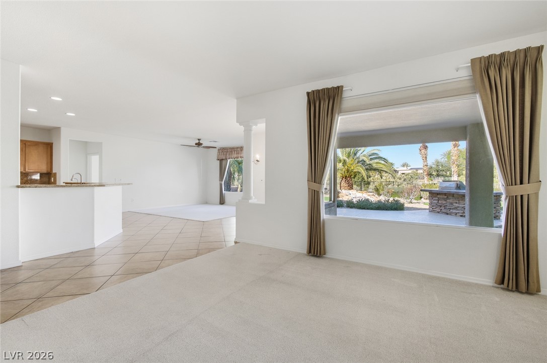10356 Luna Magico Avenue Las Vegas NV 89135