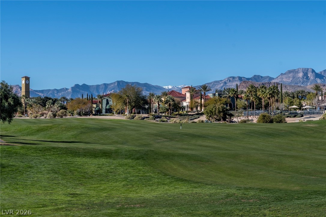 10356 Luna Magico Avenue Las Vegas NV 89135
