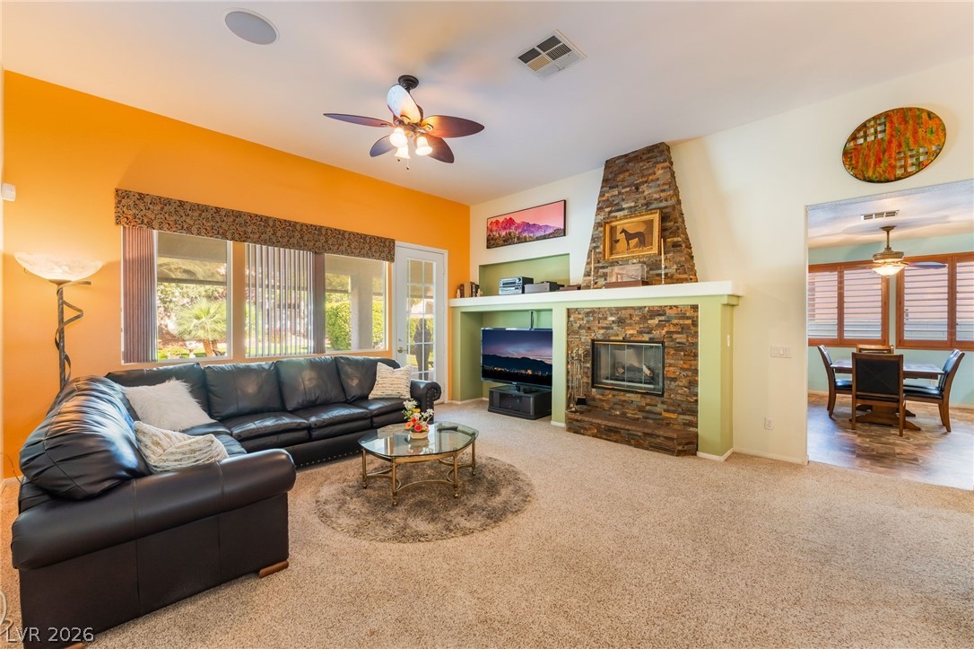 8405 Bonnie Blue Street Las Vegas NV 89143