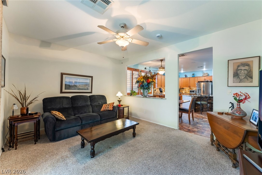 8405 Bonnie Blue Street Las Vegas NV 89143