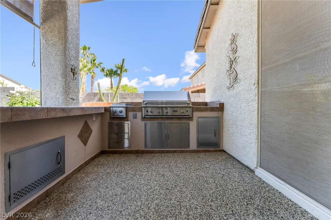 8405 Bonnie Blue Street Las Vegas NV 89143