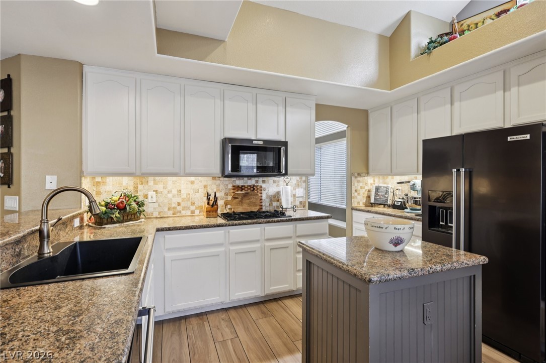 9421 Cedar Heights Avenue Las Vegas NV 89134